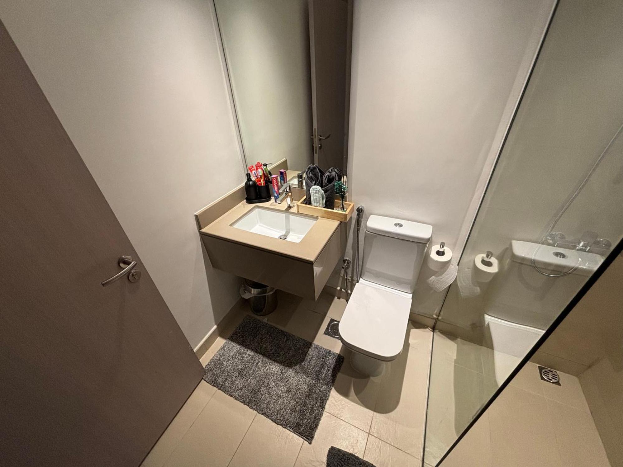 Apartment Serene In Yas Island 2 - Near Zayed International Airport