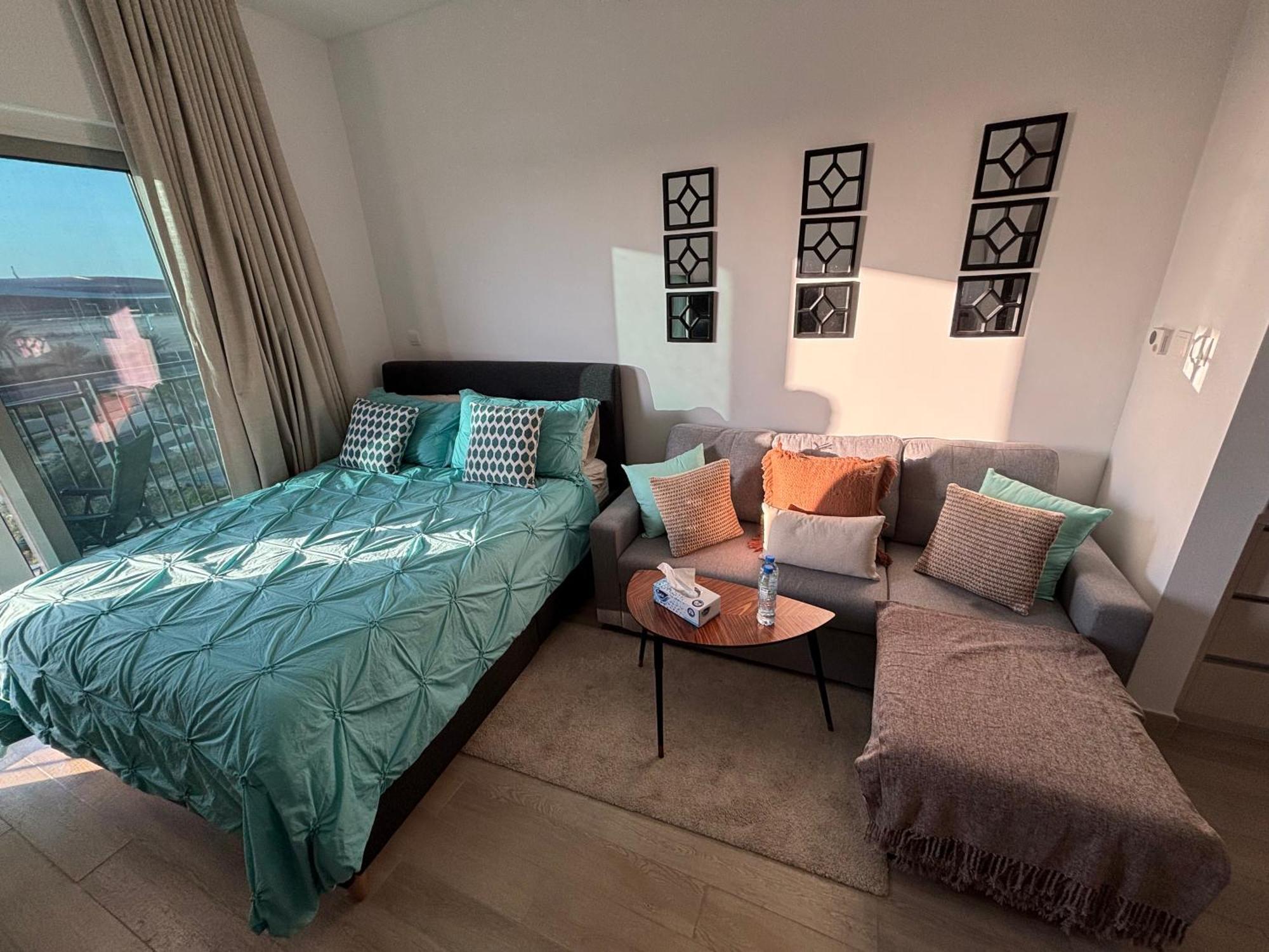 Apartment Serene In Yas Island 2 - Near Zayed International Airport Abu Dhabi
