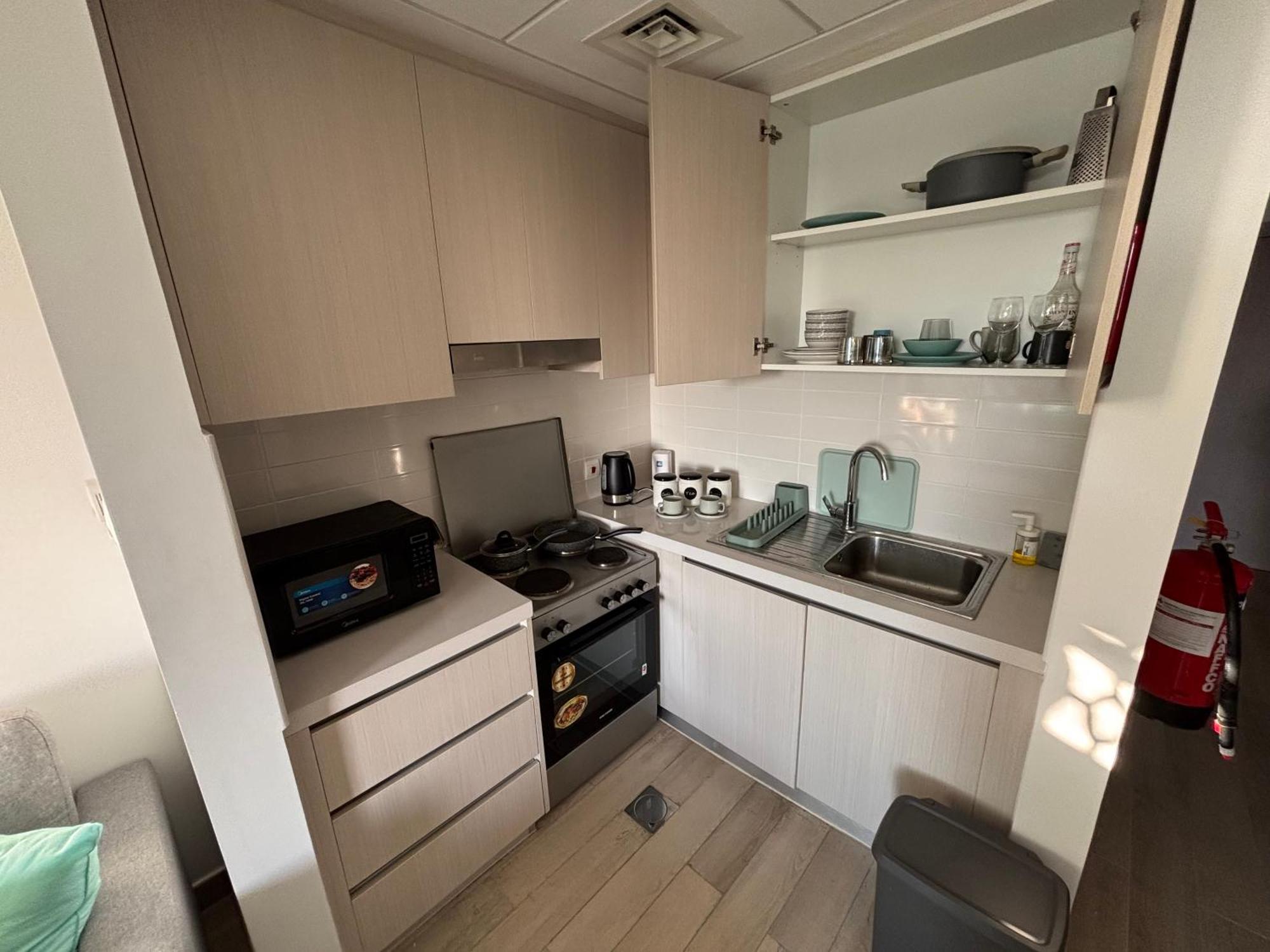 Serene In Yas Island 2 - Near Zayed International Airport Apartment